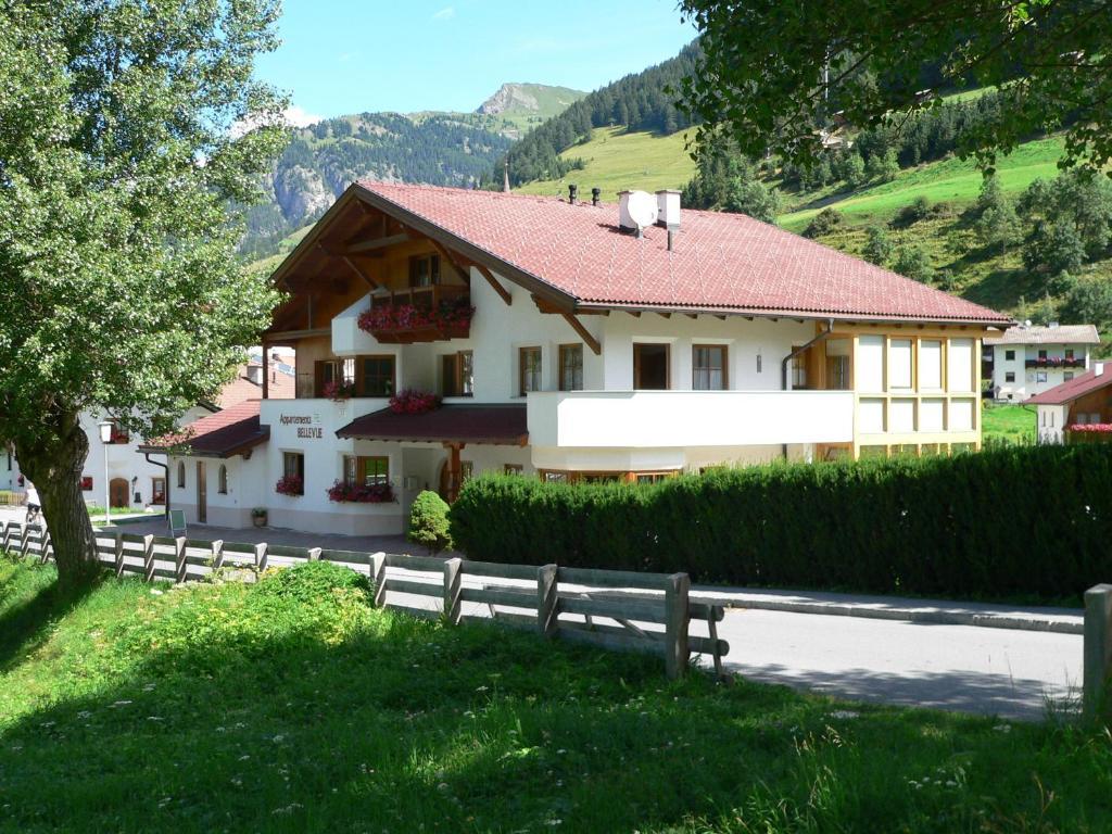 Alberts Bellevue Appartements Nauders Rom bilde